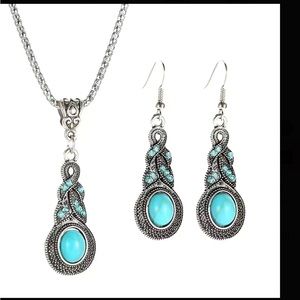 Turquoise Gemstone Boho Jewelry NWOT